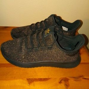 Adidas Tubular Youth 6 shoes